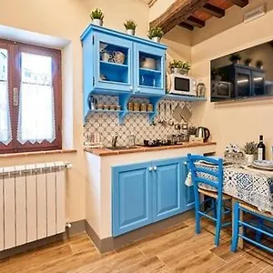 La Casina Di Iole Apartment